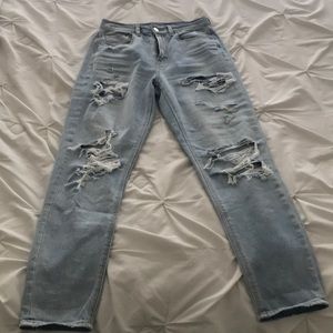 American eagle Mom jean